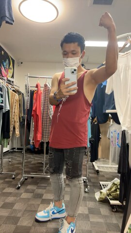 SHEENのタンクトップを使ったm3i8w3a9さんのノウハウ動画-＃自信持って＃大好きなタンクトップで＃自分の好きなように撮るのが一番✌️