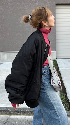 「アイテム（ブーティ、ベージュ系）」を使った、Rie_eさん（レディース・154cm）の秋コーディネート