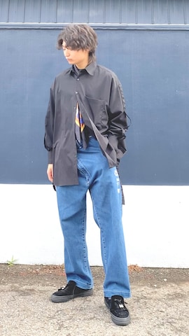 SHAREEFのパンツを使ったざわ_低身長男子styleさんのファッション動画