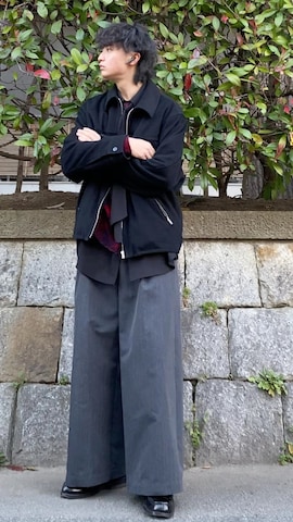 agnes b.のブルゾンを使ったざわ_低身長男子styleさんのファッション動画