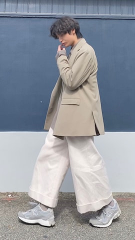 「アイテム（ブローチ/コサージュ）」を使った、ざわ_低身長男子styleさん（メンズ・163cm）の秋コーディネート