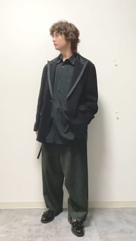 Needlesのテーラードジャケットを使ったざわ_低身長男子styleさんのファッション動画