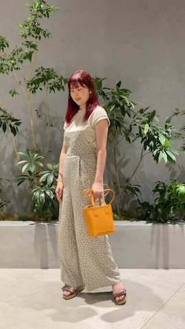 「アイテム（ボディ・ヘアケア）」を使った、北澤 希世子さん（レディース・165cm）の夏コーディネート
