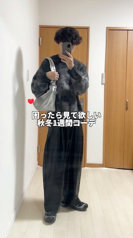 「アイテム（キーケース/キーアクセサリー）」を使った、たいがさん（メンズ・172cm）の秋コーディネート