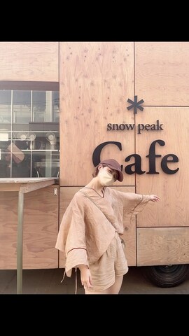 Amiurのパンツを使ったyunさんのファッション動画