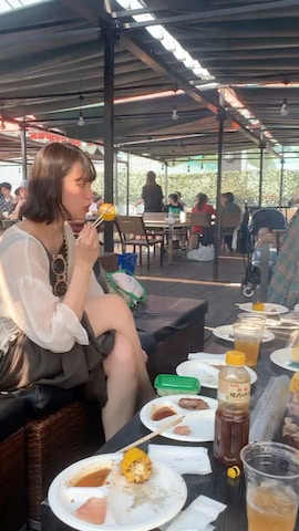 GRLのカーディガン/ボレロを使ったあかさんのファッション動画