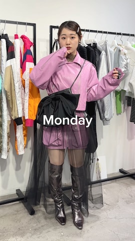 「アイテム（ライダースジャケット、ピンク系）」を使った、ayaneさん（レディース・153cm）の春コーディネート