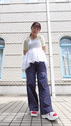 POPPYのデニムパンツを使ったayaneさんのファッション動画