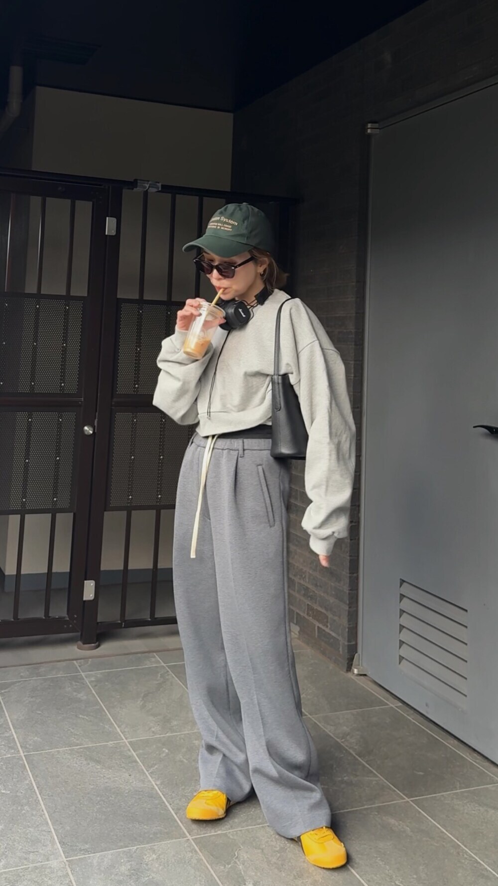 Cushion Easy Trousersを使った人気ファッションコーディネート - WEAR