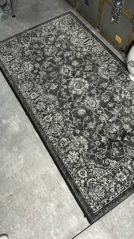 MURUAのデニムスカートを使ったまりいさんのファッション動画