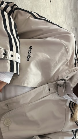 まりいさんのファッション動画