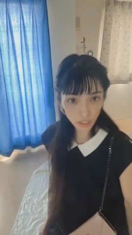 「アイテム（ウォレットチェーン、ピンク系）」を使った、left-yui（小園結）さん（レディース・157cm）の夏コーディネート