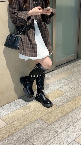 ARCHIVERのアイテムを使ったRさんのファッション動画