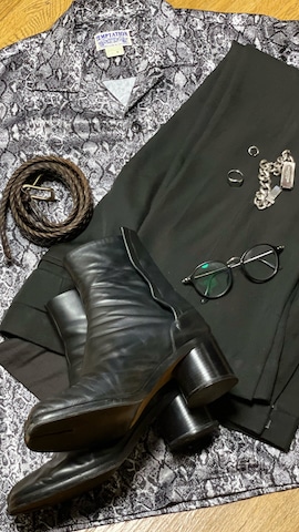 「Ray-Ban（レイバン）のRay-Ban ROUND FLECK メガネフレーム RX2447VF492000（メガネ）」を使った、けろちゃんさん（メンズ・179cm）の夏コーディネート