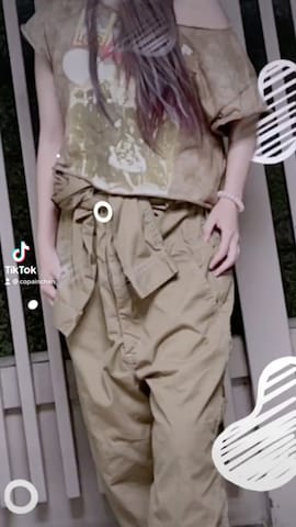 つなぎ/オールインワンを使ったHONEY  LEMON  PIEさんのファッション動画