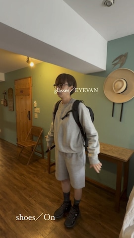 「アイテム（ソックス/靴下）」を使った、鳥おばさんさん（レディース・168cm・50代）の春コーディネート