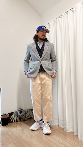 「アイテム（ダウンベスト）」を使った、fatguy321 さん（メンズ・177cm）の冬コーディネート