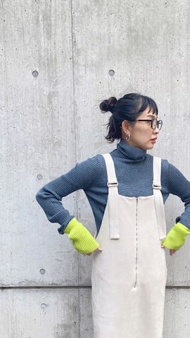 HeRIN.CYEのニット/セーターを使ったMARIKOさんのファッション動画