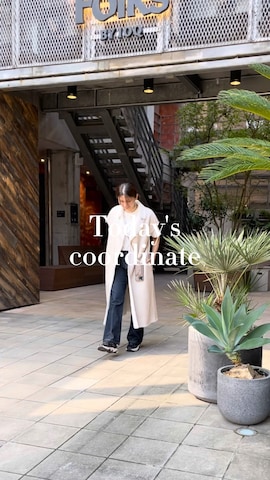 「アイテム（スマホケース/カバー、ベージュ系）」を使った、【Muel Chic】中村沙織さん（レディース・162cm）の秋コーディネート