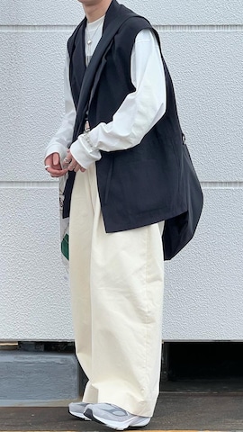 MONKEY TIMEのベストを使った熊谷一平さんのファッション動画