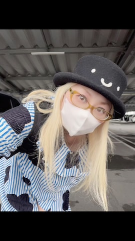 Candy Stripperのアイテムを使っただるさんのファッション動画