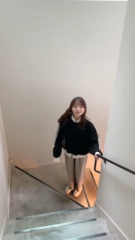 「アイテム（キャミソール）」を使った、みさねさん（レディース・158cm）の冬コーディネート