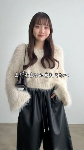 「アイテム（ベスト）」を使った、みさねさん（レディース・158cm）の秋コーディネート
