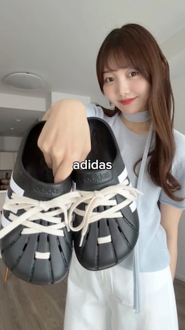 「アイテム（シューズ小物/雑貨）」を使った、みさねさん（レディース・158cm）の春コーディネート