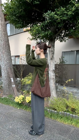 ONEのアイテムを使ったひかたんさんのファッション動画